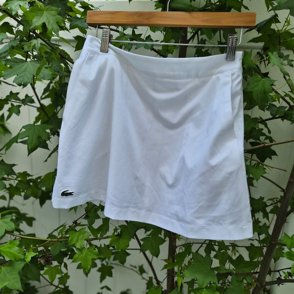 Lacoste Sport White Ultra Dry Pleated Golf Skirt NWOT, Womens Sz 36 (US 4/6)